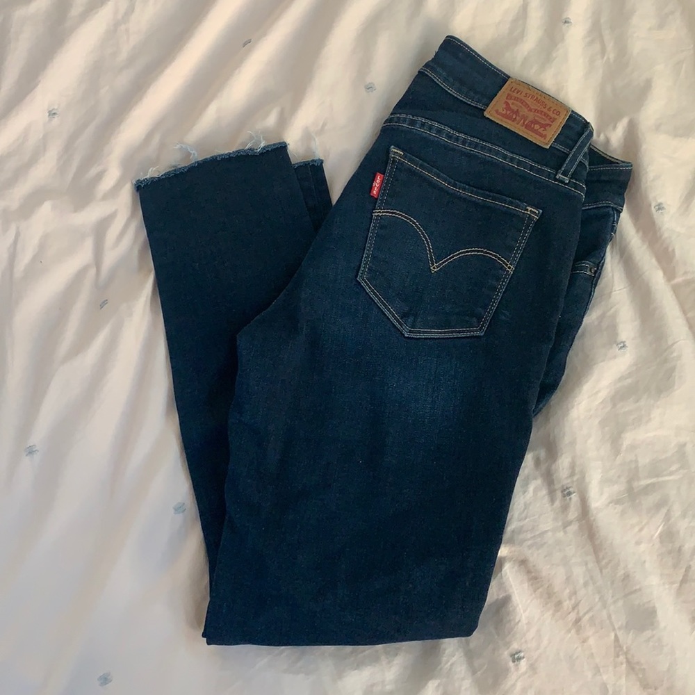 Levi’s size 28 711 skinny jeans